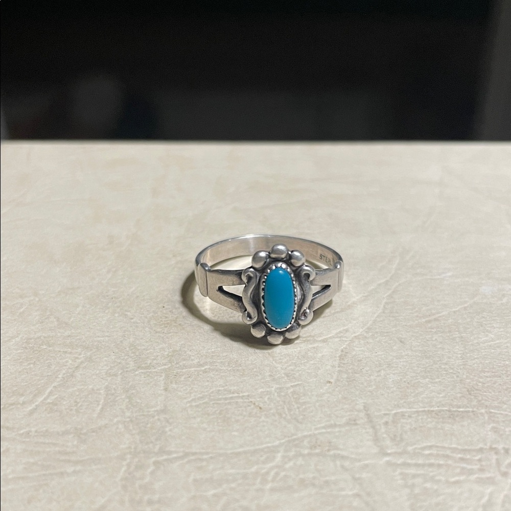 Sterling Silver and Blue Stone Women's Ring Size 6